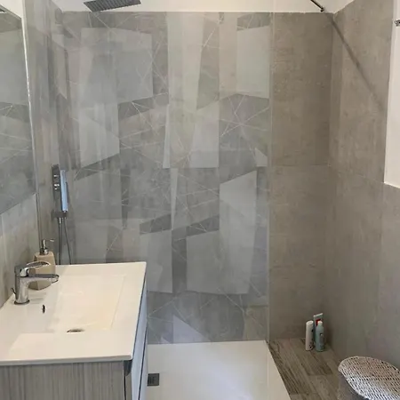 Argentario アパート